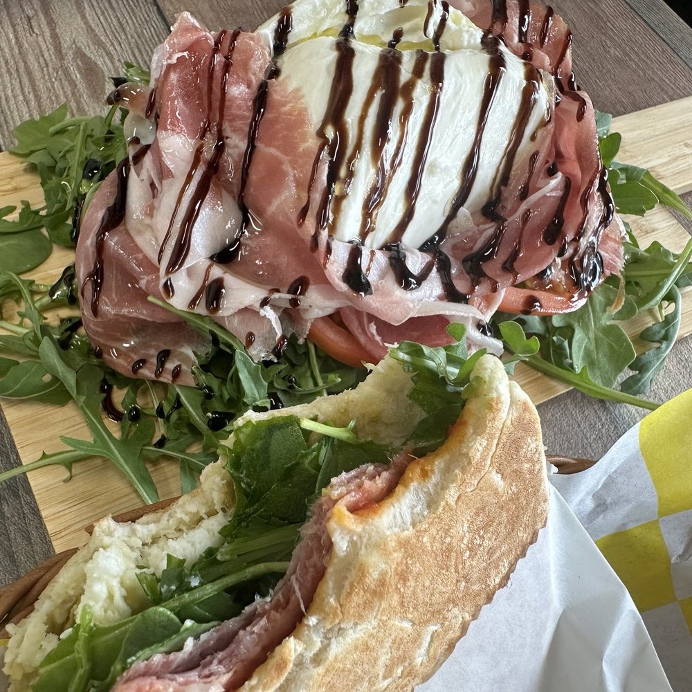 Ispirazione - Amelia salad and the Picante Sandwich - Sandwiches Near Me - Ocoee, Florida Ispirazione - Amelia salad and the Picante Sandwich - Sandwiches Near Me - Ocoee, Florida