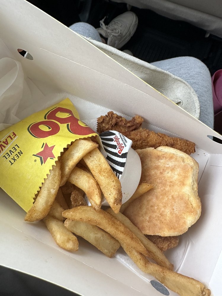 BOJANGLES Updated May 2024 11 Reviews 831 N C Hwy 53 E, Burgaw