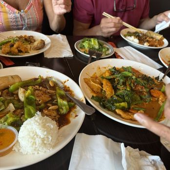 Lucki Thai - King pao chicken - Thai Near Me - Las Vegas, Nevada Lucki Thai - King pao chicken - Thai Near Me - Las Vegas, Nevada