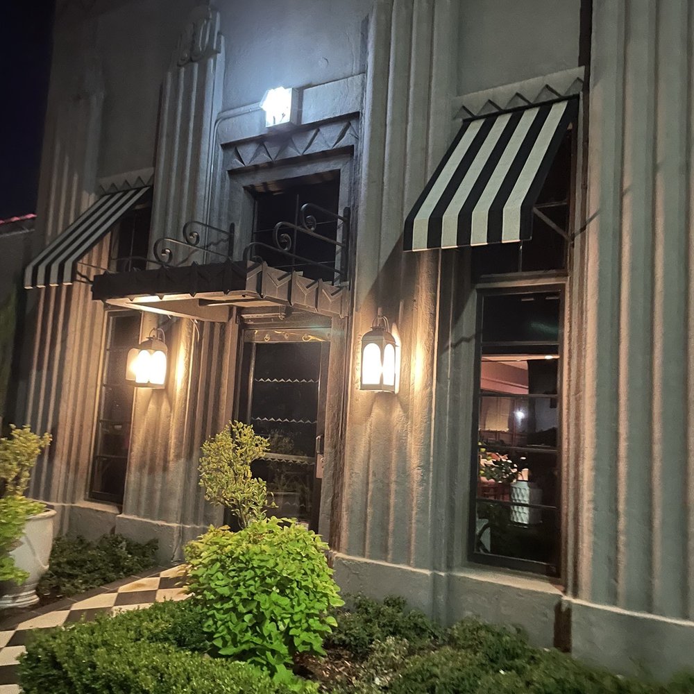 Bistro 45 - Entrance - New American Near Me - Pasadena, California