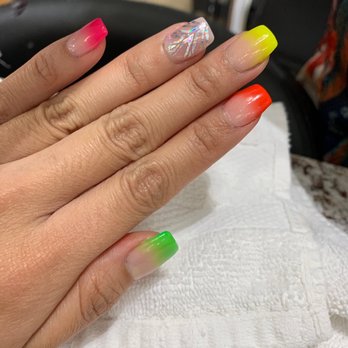 Uptown Spa - Nail Salons Near Me - La Crescenta, California Uptown Spa - Nail Salons Near Me - La Crescenta, California