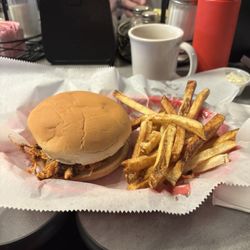 Rudys Diner - Pappy's Pulled Pork BBQ Sandwich