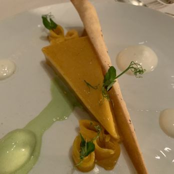 Daniel - Mango - French Near Me - New York, New York