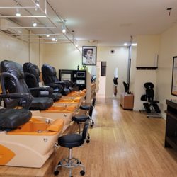 Clara's nails&spa