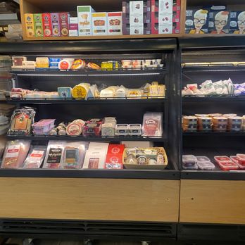 The Oaks Gourmet - Lots of cheese & meat for charcuterie. - Beer, Wine & Spirits Near Me - Los Angeles, California
