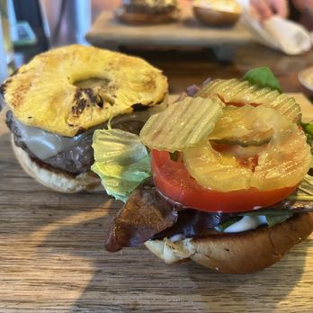 Game - Build Your Own Burger BYOB kangaroo - Burgers Near Me - Louisville, Kentucky