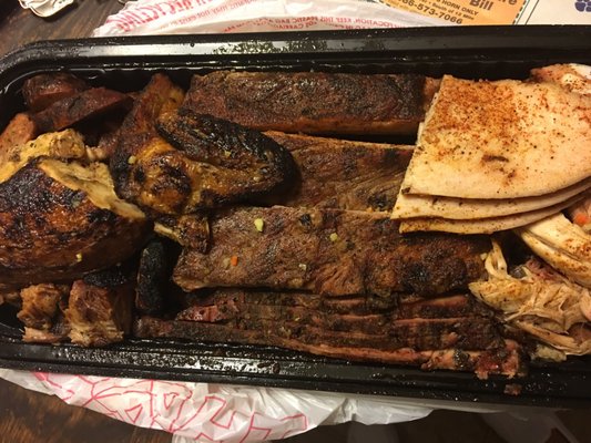 Lazybones Smokehouse Takeout Delivery 231 Photos 313 Reviews Smokehouse Groesbeck Hwy Roseville Mi Phone Number Menu Yelp Lazybones Smokehouse Takeout Delivery 231 Photos 313 Reviews Smokehouse Groesbeck Hwy Roseville Mi Phone Number Menu Yelp