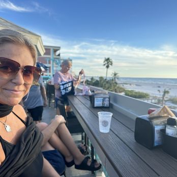 Crabby Bill's - Seafood Near Me - St. Pete Beach, Florida