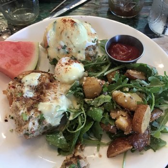 Farmer's Table - New American Near Me - La Mesa, California
