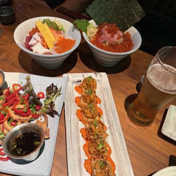 Doraku Sushi Kakaako - Spicy Tuna Crispy Rice, Chirashi Don, Ikura & Maguro Yamakake Don - Sushi Bars Near Me - Honolulu, Hawaii