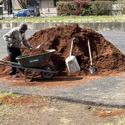 Laels Landscape And Stone Supply - Would never recommend