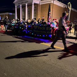 Light Up Shephedsville - 2022 parade