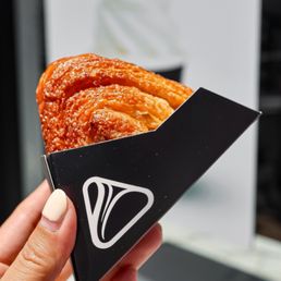 Kouignigiri Kouignigiri
