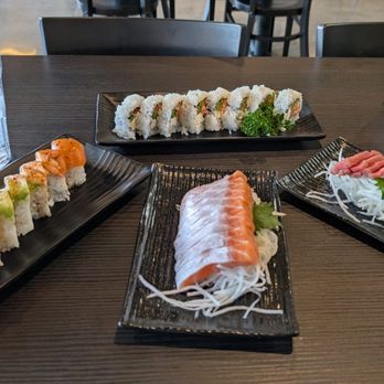 yoshiあきんど YOSHI SUSHI - Updated August 2025 - 49 Photos & 36 Reviews