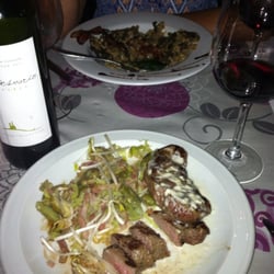 Llama filet in cream sauce.