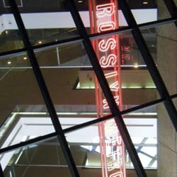 Rosslyn Metro Mall