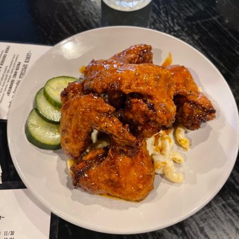 S/T Hooligan's - SPISEATTLE FRIED CHICKEN 3 pcs. (Spicy) - Cajun/Creole Near Me - Seattle, Washington