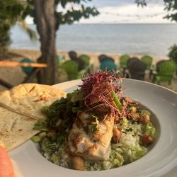 La Copa Llena - Fish with curry and chickpeas
