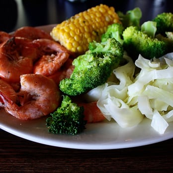 Shrimp Basket - Steamed Shrimp Platter w/ steamed cabbage, broccoli and corn on the cobb - Seafood Near Me - Destin, Florida Shrimp Basket - Steamed Shrimp Platter w/ steamed cabbage, broccoli and corn on the cobb - Seafood Near Me - Destin, Florida