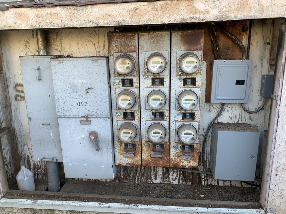 Slide of Preferred Electric Services