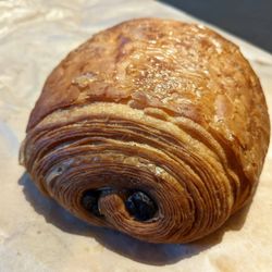Fuglen - 09/01/23 Pain au Chocolat