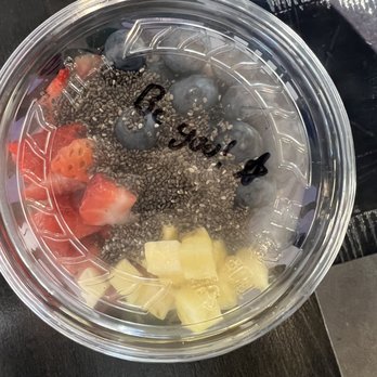 Blendabowl - Juice Bars & Smoothies Near Me - Pasadena, Maryland