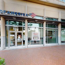 Bank of America Financial Center - Storefront
