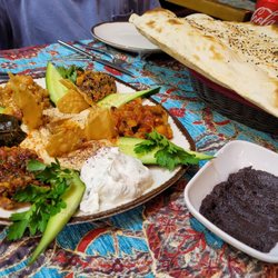 Behzadem Cafe & Restaurant