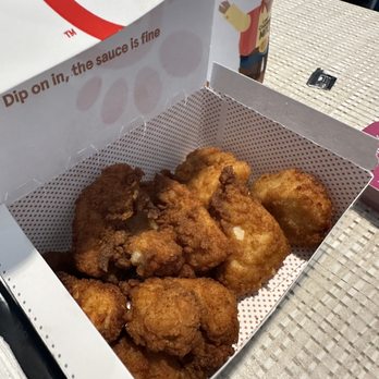 Chick-fil-A - Chicken Chick-fil-A- Nuggets Meal - Fast Food Near Me - Kapolei, Hawaii