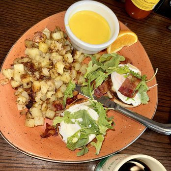 Red's On 4th - Bacon & Brie Benny - gluten free! - Breakfast & Brunch Near Me - Calgary, Alberta Red's On 4th - Bacon & Brie Benny - gluten free! - Breakfast & Brunch Near Me - Calgary, Alberta
