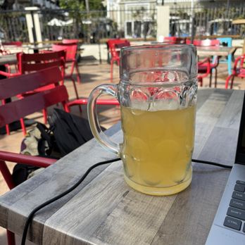Flx Biergarten - Belching Beaver hard seltzer 10/10 - Beer Gardens Near Me - Avalon, California Flx Biergarten - Belching Beaver hard seltzer 10/10 - Beer Gardens Near Me - Avalon, California