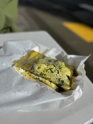 Photo of Tian Jin Dumplings - Oakland, CA, US. Crepe with fried crackers (薄脆 Bo-Cui）