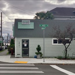 Exterior outside entrance of Wallingford Dental Care - Seattle, Washington Exterior outside entrance of Wallingford Dental Care - Seattle, Washington