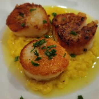 Echo & Rig - The creamy, uniquely flavored, savory polenta topped with 3 decent sized, brined tasting sea scallops. $27 - Steakhouses Near Me - Sacramento, California