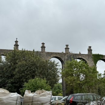 Convento de Cristo - aqueducts outside - Castles Near Me - Tomar, 14 Convento de Cristo - aqueducts outside - Castles Near Me - Tomar, 14