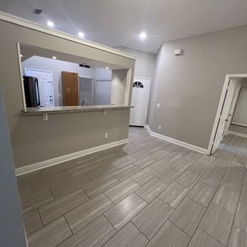 Complete Cleaning Solutions - Living room - Home Cleaning Near Me