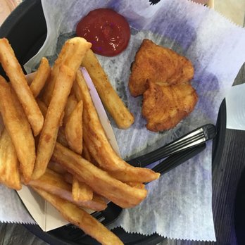 Hull's Seafood - The kids fish of the day (cod) - Seafood Near Me - Ormond Beach, Florida