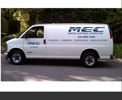Martell Electrical Contractor Logo