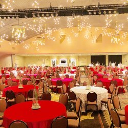 Personal Touches by Jeanetta - Chase Park Plaza