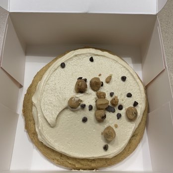 Crumbl - Fishers - Bakeries Near Me - Fishers, Indiana Crumbl - Fishers - Bakeries Near Me - Fishers, Indiana