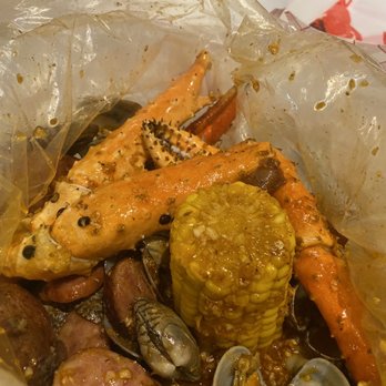 Cap't Loui - 1 pound king crab & clams - Cajun/Creole Near Me - Duluth, Georgia