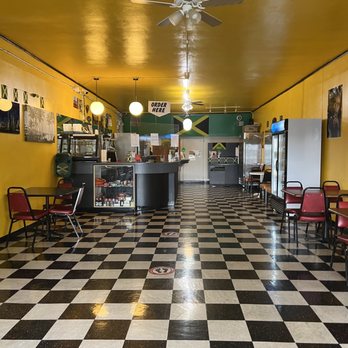 One Love - Interior - Caribbean Near Me - Toledo, Ohio