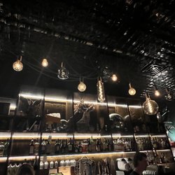 Cameo - The bar
