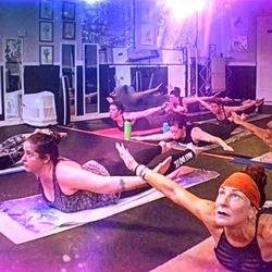 Hot Yoga Club SV
