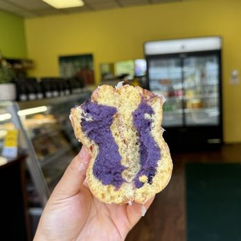 Somethin' Sweet Donuts - Ube Bismark - Donuts Near Me - Chicago, Illinois