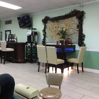 Spa Nails - Nail Salons Near Me - Alexandria, Louisiana