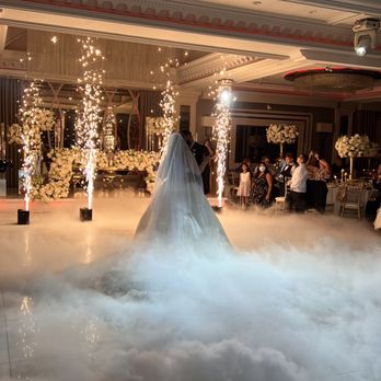 Anoush Glenoaks - First dance - Venues & Event Spaces Near Me - Glendale, California