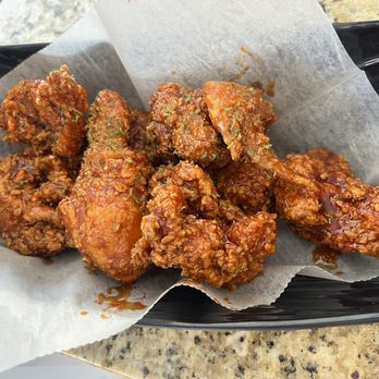 CM Chicken - Spicy garlic 1/2 chicken - Korean Near Me - North Miami Beach, Florida CM Chicken - Spicy garlic 1/2 chicken - Korean Near Me - North Miami Beach, Florida