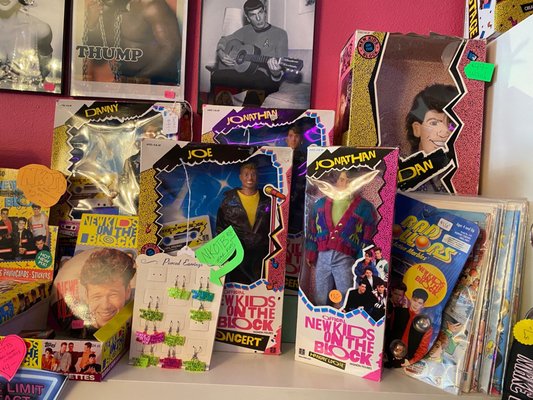 Fifty Two 80's A Totally Awesome Shop by null