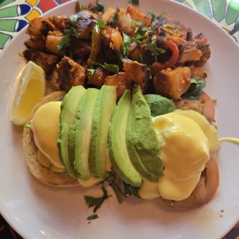 Cafe Nouveau - Eggs Benedict - Breakfast & Brunch Near Me - Ventura, California Cafe Nouveau - Eggs Benedict - Breakfast & Brunch Near Me - Ventura, California